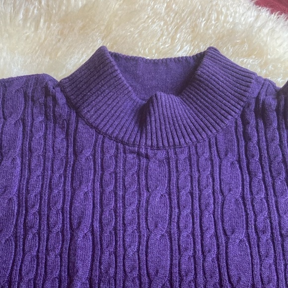 Lands end cable knit sweater size M - Picture 8 of 9